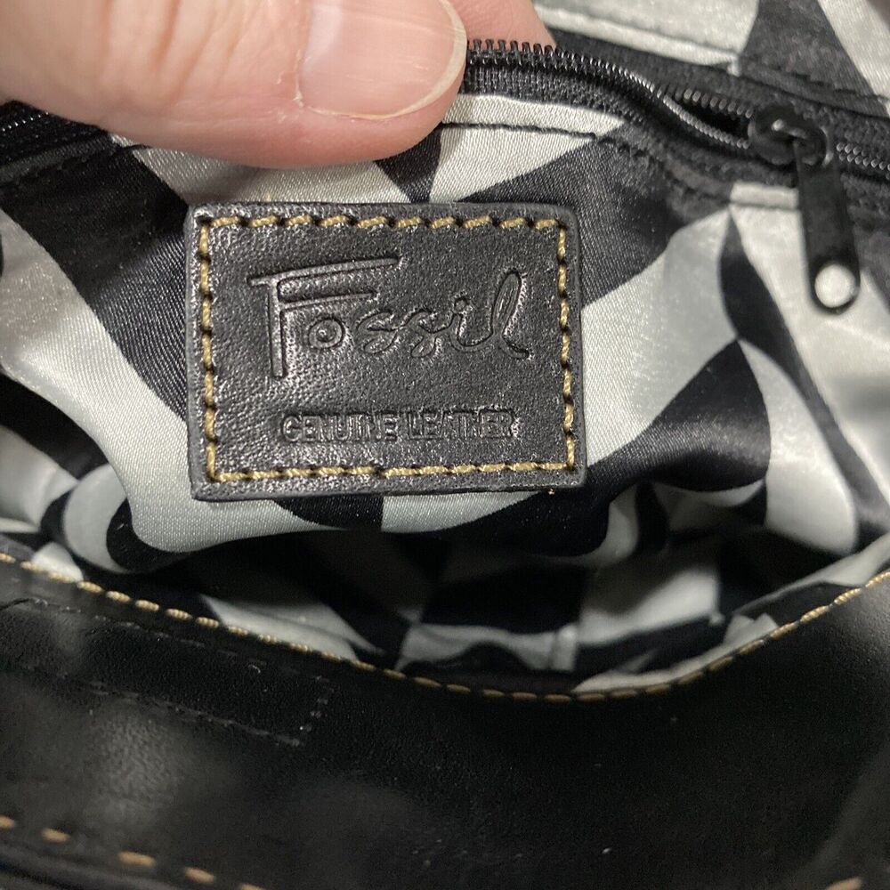 Vintage Y2K Fossil Black Leather Clutch Purse Metal Frame Satin Lining Topstitch - Picture 2 of 10